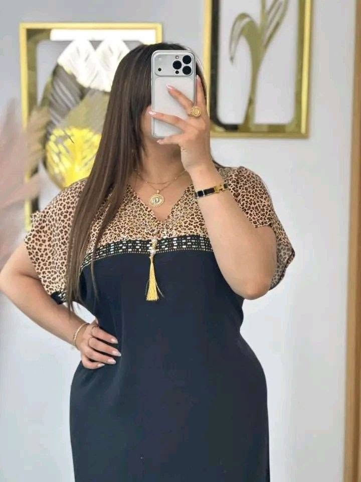 Robe D'Hôtesse.